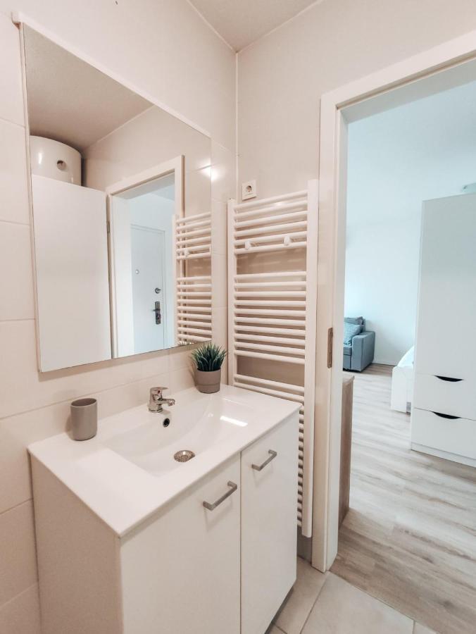 Studio Apartment Sanya Ljubljana Ngoại thất bức ảnh